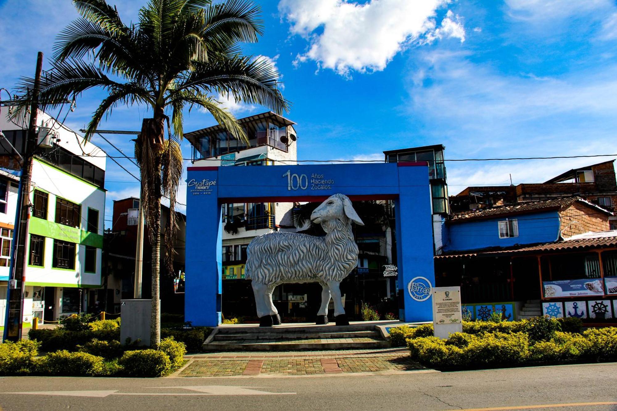 Hotel Real Guatapé Exteriér fotografie